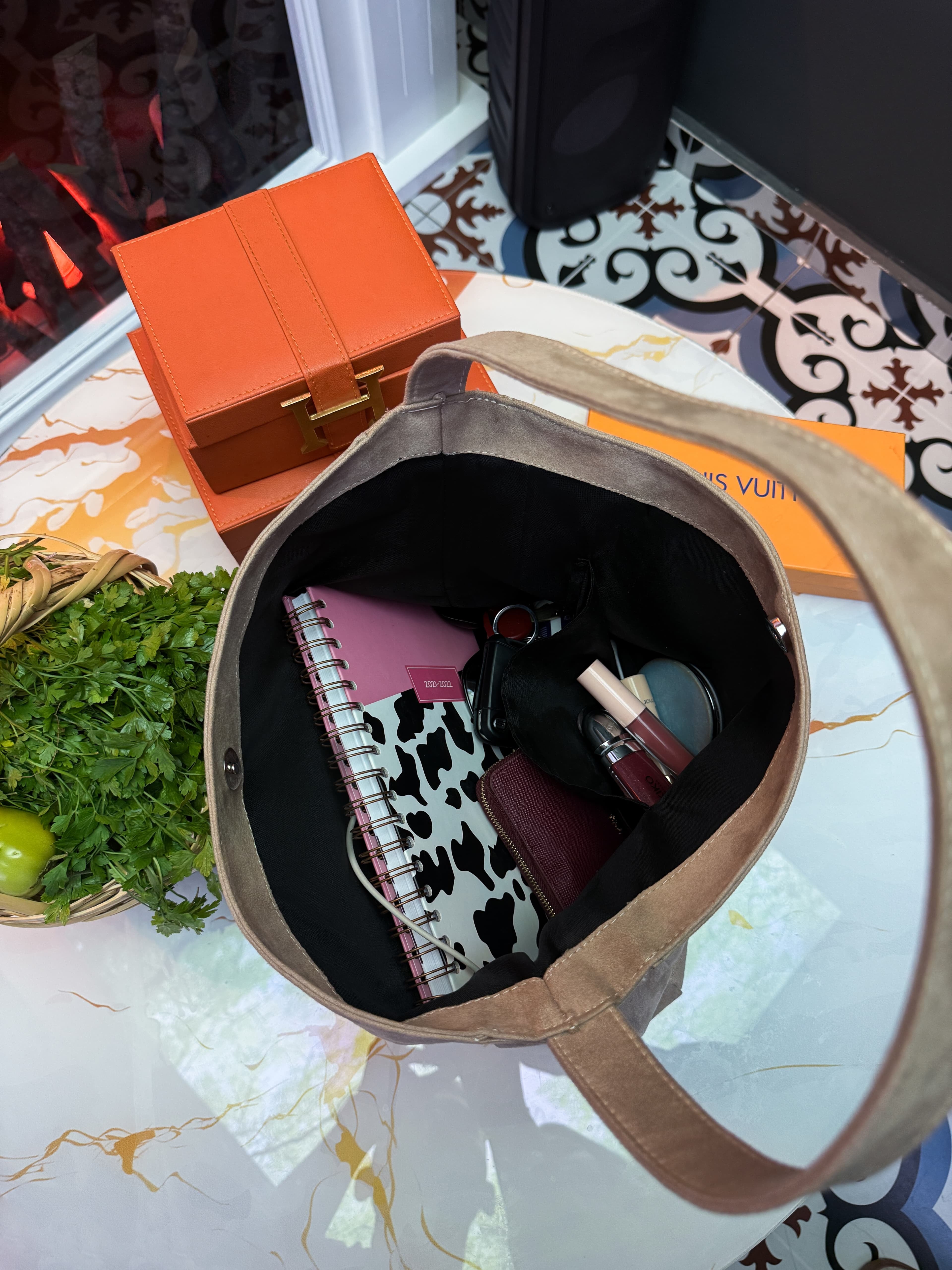 Süet Hayley Vizon Postacı Formu Salaş Omuz Çantası Dune Suede