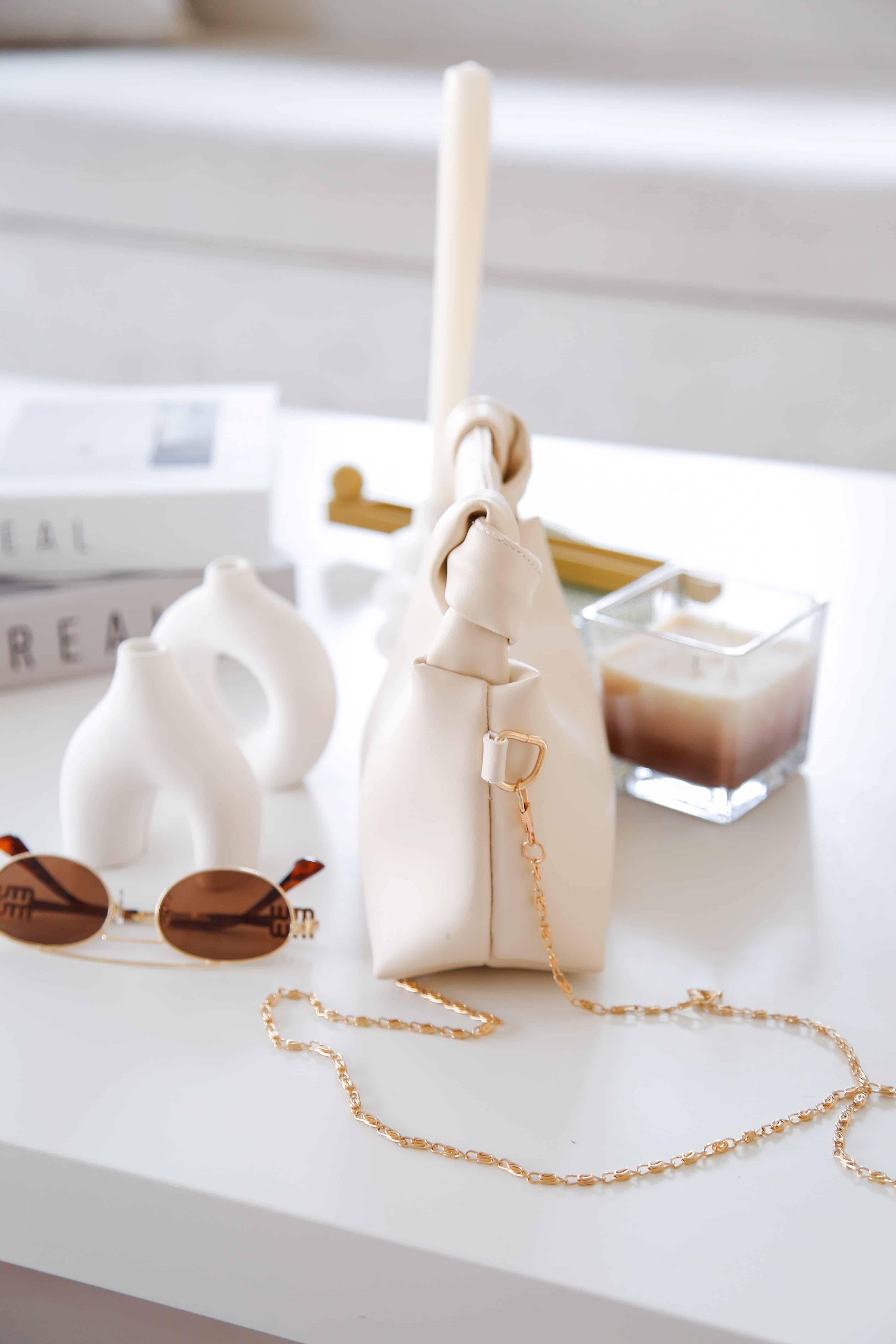 Krem Soft Modern Deri Şık Burgu Detaylı Zarif Zincir Askılı El Ve Omuz Çantası Zyra Lvory