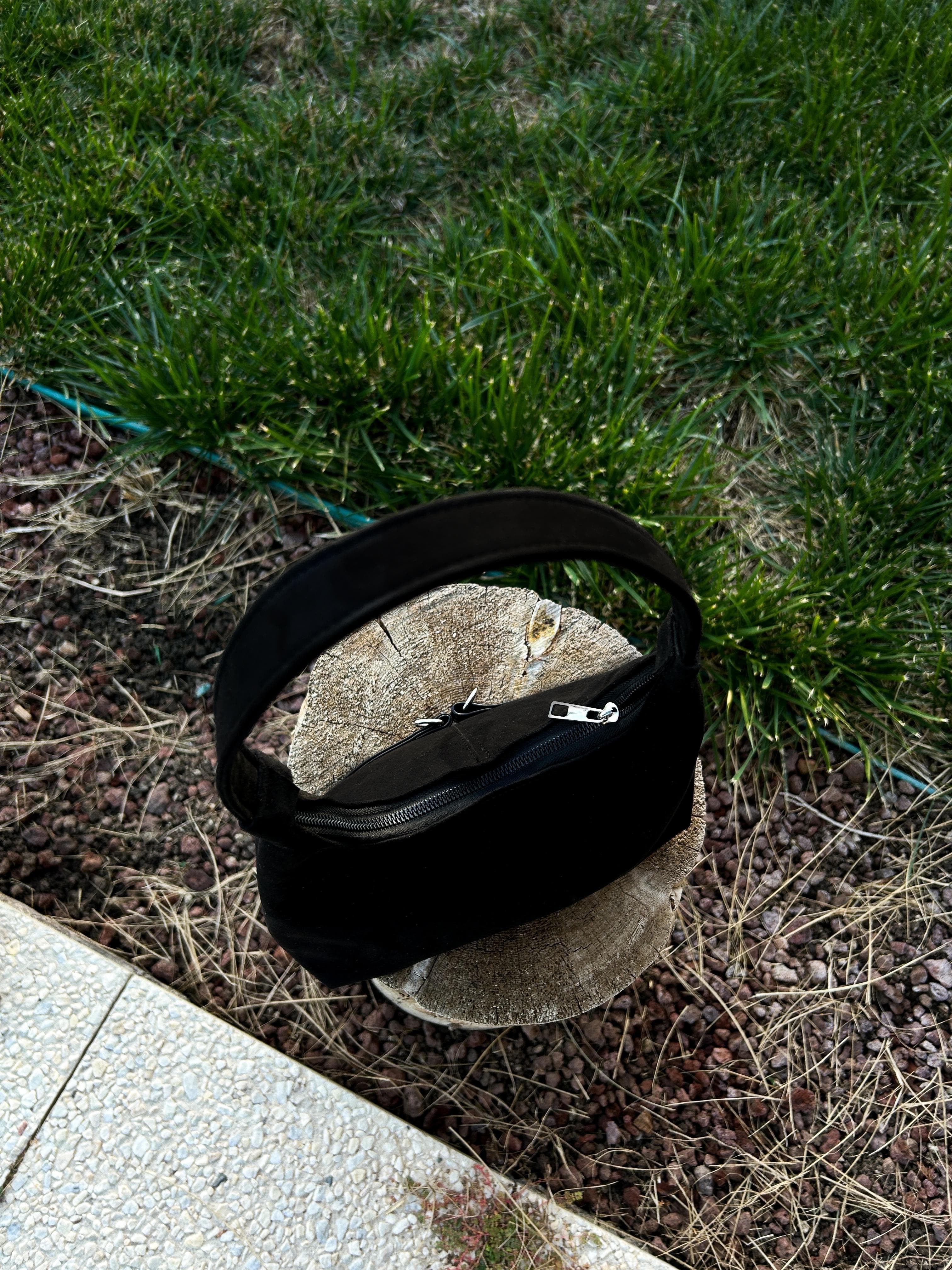 Midnight Noir Siyah Süet Şerit Detaylı El& Omuz Çantası