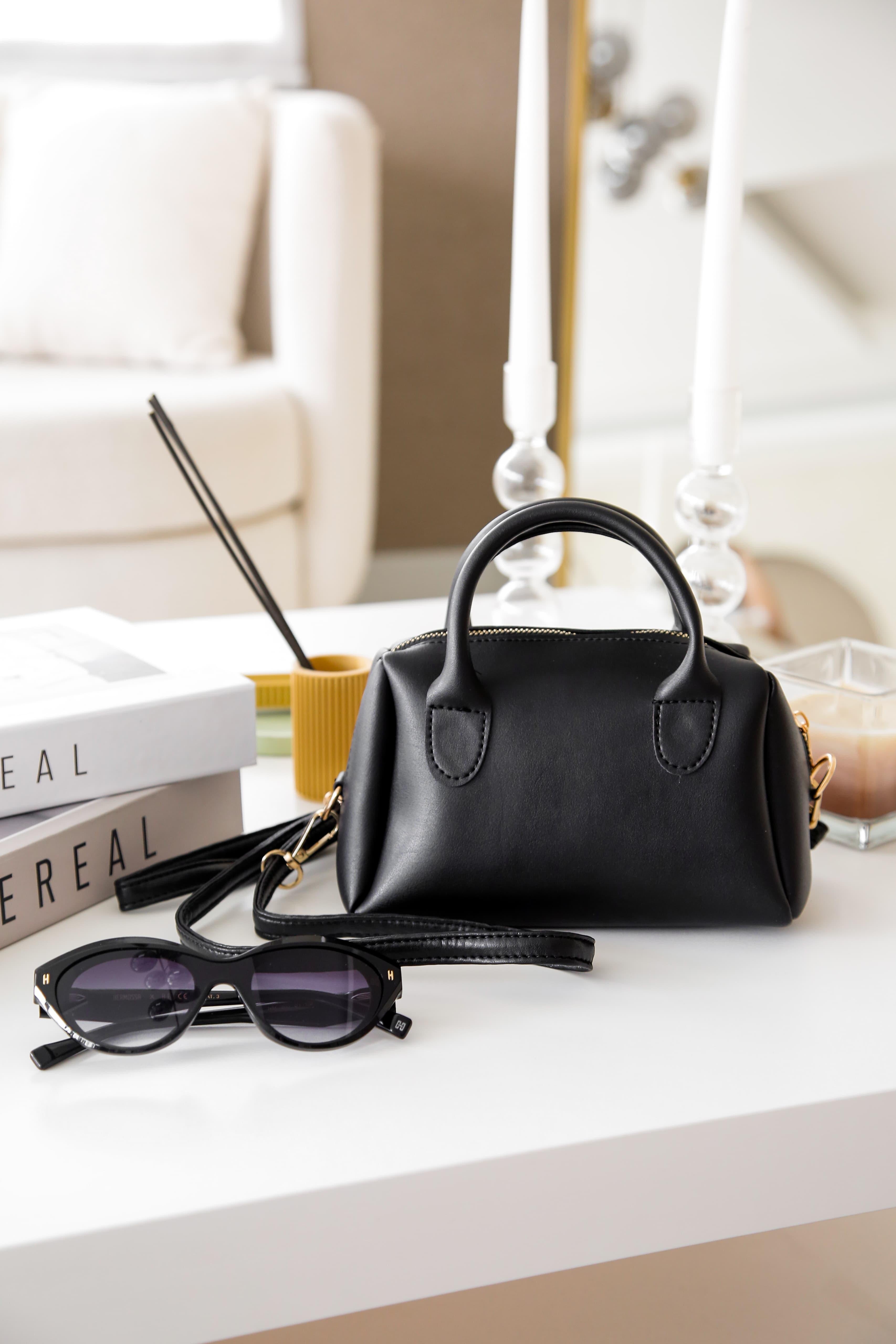 Siyah Suni Deri Tek Bölmeli Fermuarlı Ayarlanabilir Askılı El, Kol ve Omuz Çantası Sorella Natt